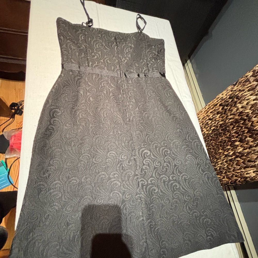 Elegant Black Patterned Dress